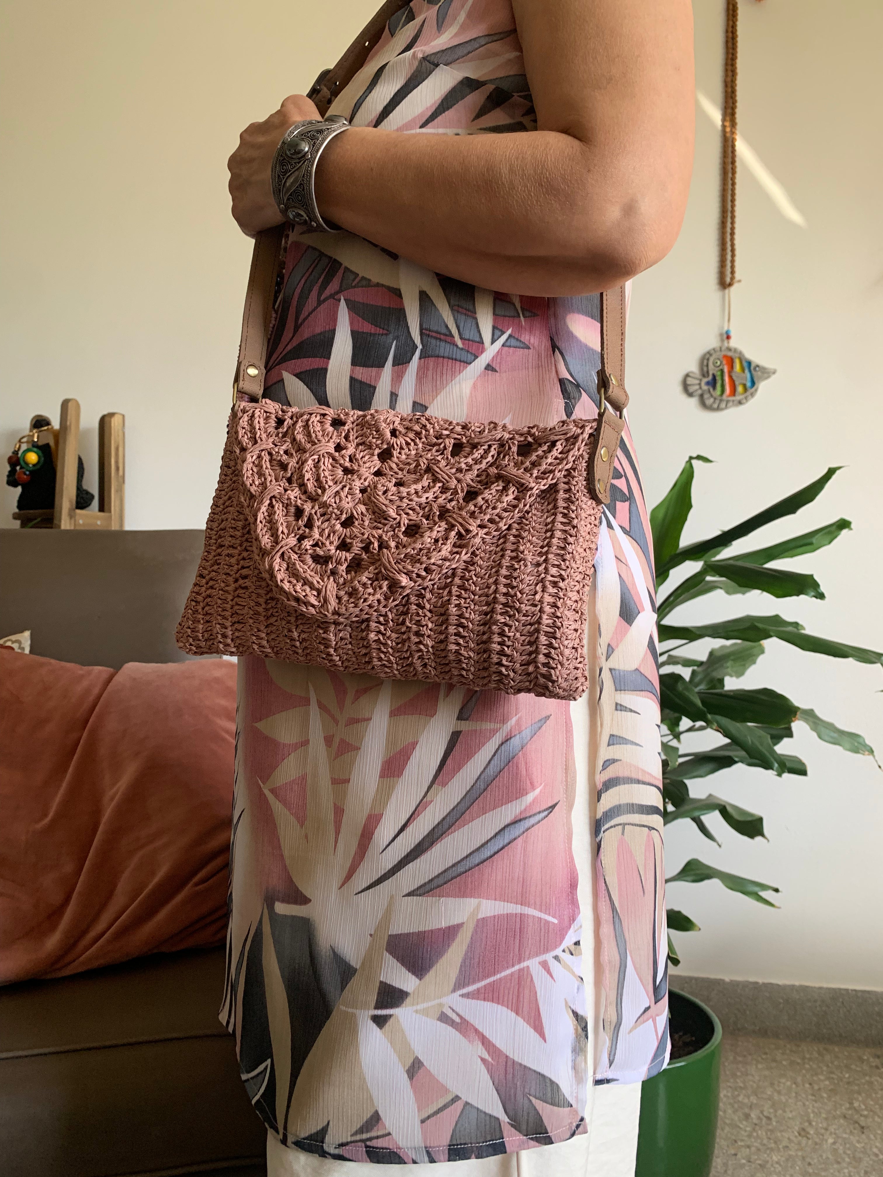 Pochette enveloppe | Raphia | Rose