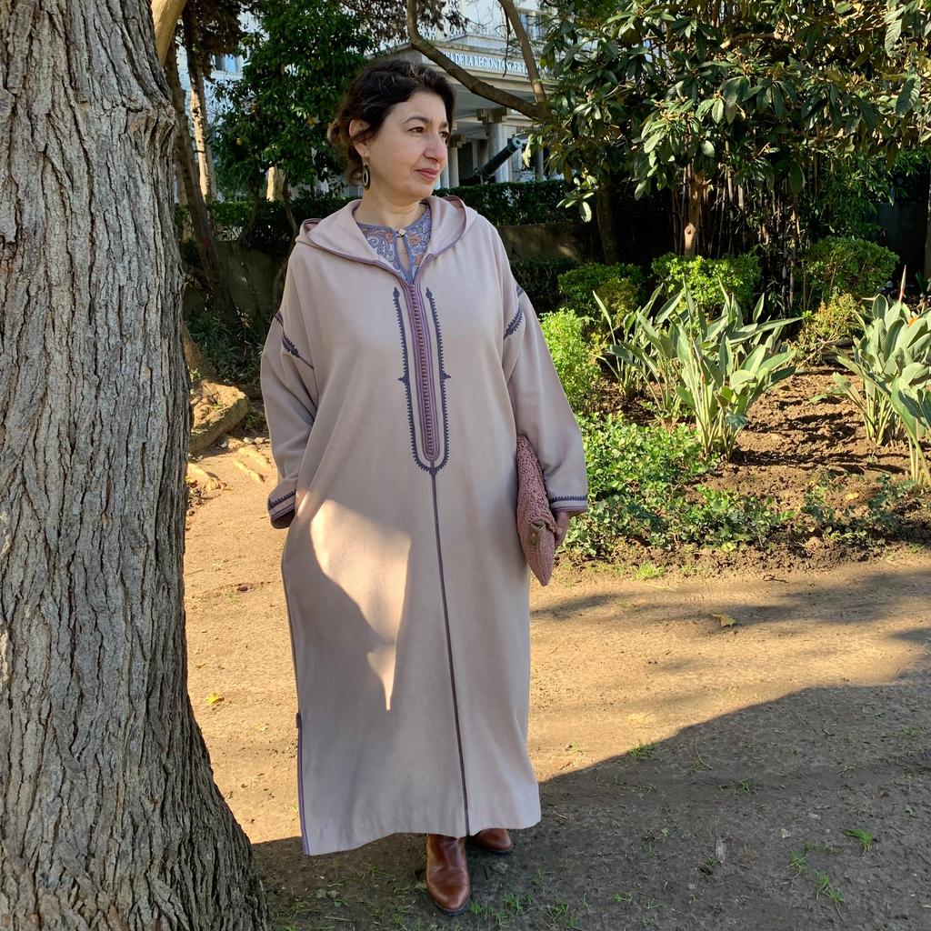 Ensemble Jellaba Mlifa Rose et son Qmiss