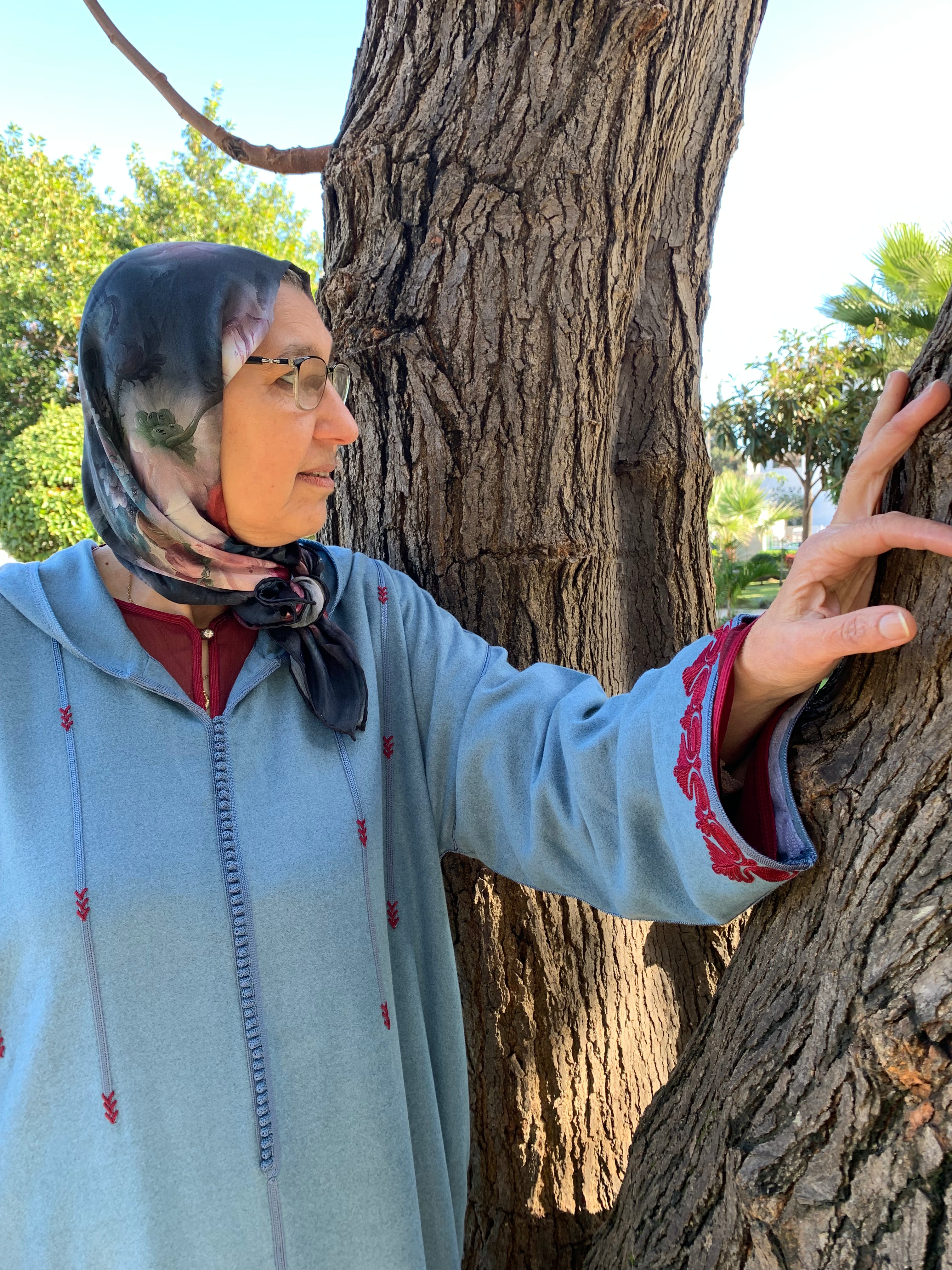 Ensemble Jellaba Mlifa bleu et son Qmiss